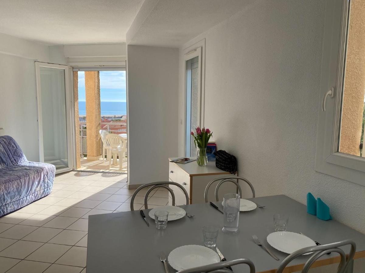 Aparthotel ULVF Les Romarins à Fleury  Extérieur photo